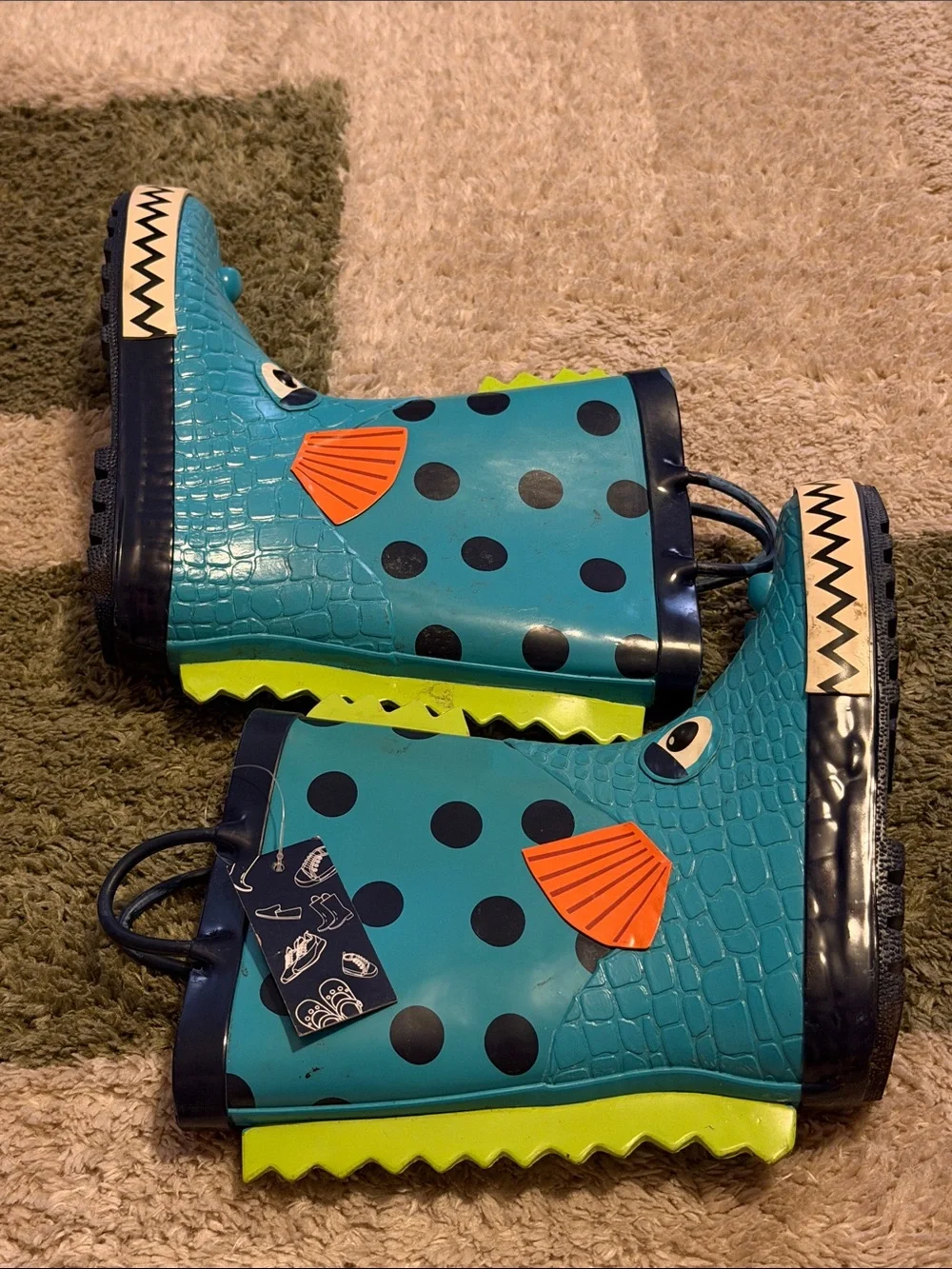 Kushyshoo Rubber Big Kids Rain Boots Piranha 3D Cartoon Rain Boots! Size 1